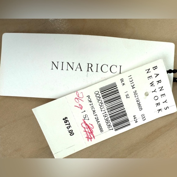 NINA RICCI Calf Skin Leather Zip Around Wallet w/ Mirror. New With Tags 🎁 - Picture 11 of 11